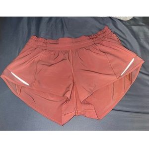2.5 Low Rise Lululemon Hottie Hot Shorts